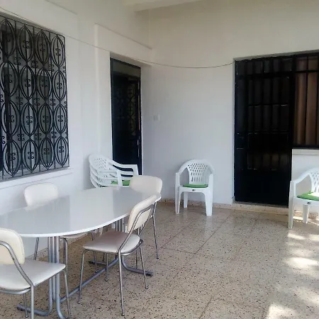 Aidoni House *